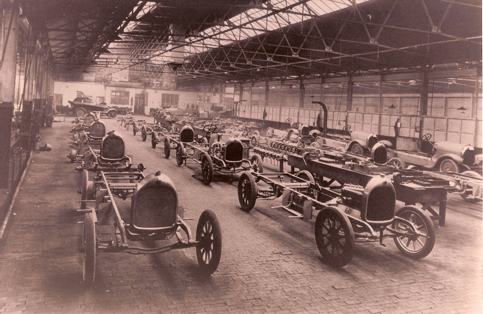 Rustonscarfactory1923